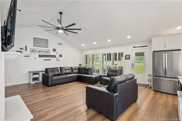 $327,000 | 2231 West Dave Dugas Road, Sulphur, LA 70665