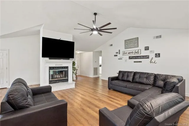 $327,000 | 2231 West Dave Dugas Road, Sulphur, LA 70665