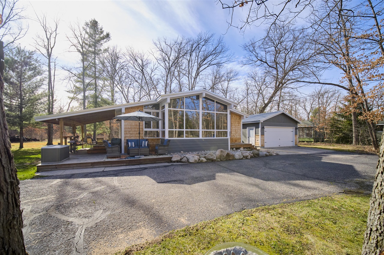56 North Tippy Dam Road Wellston, MI 49689 - Photo 1 of 40