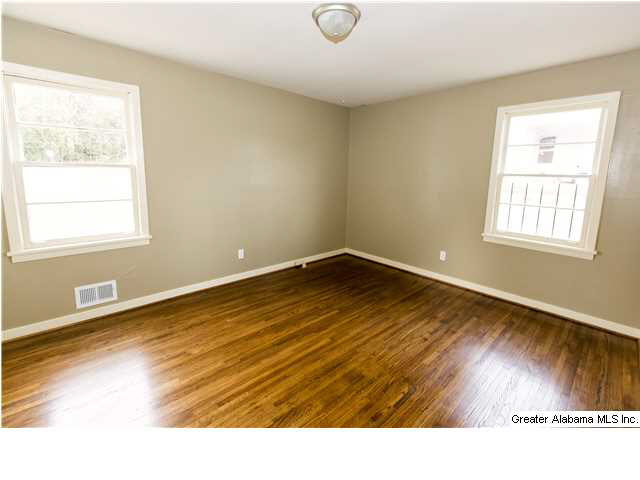 2512 6th Street Northeast Center Point, AL 35215 - Photo 16 of 24