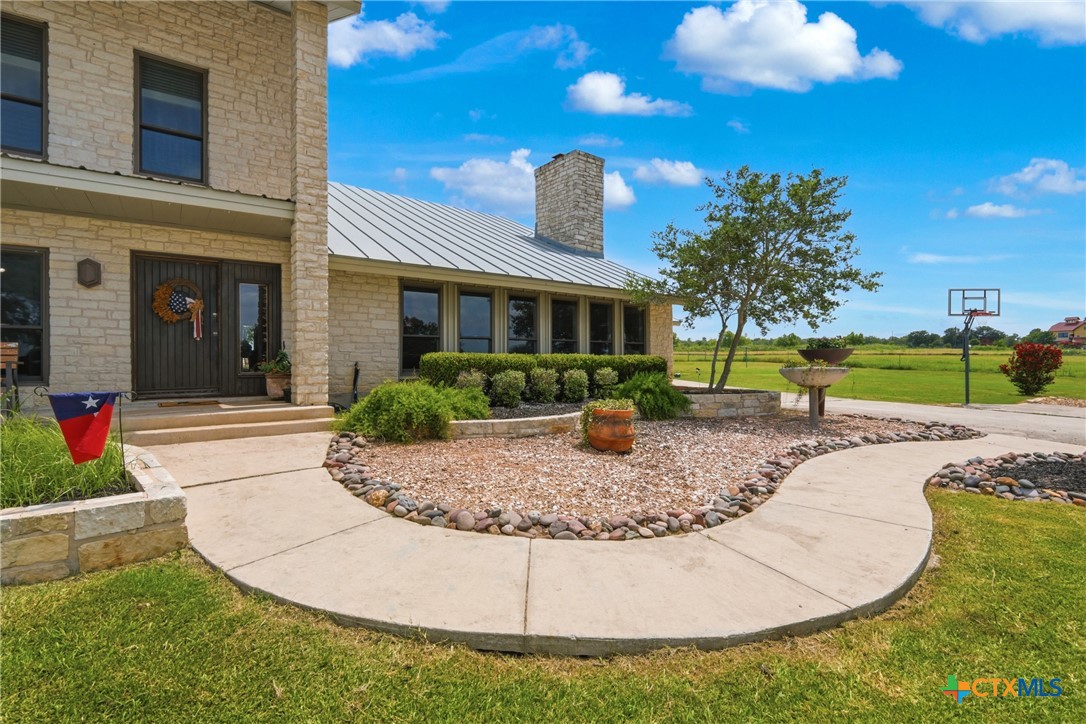 4874 Old Lehmann Road Kingsbury, TX 78638 - Photo 4 of 48