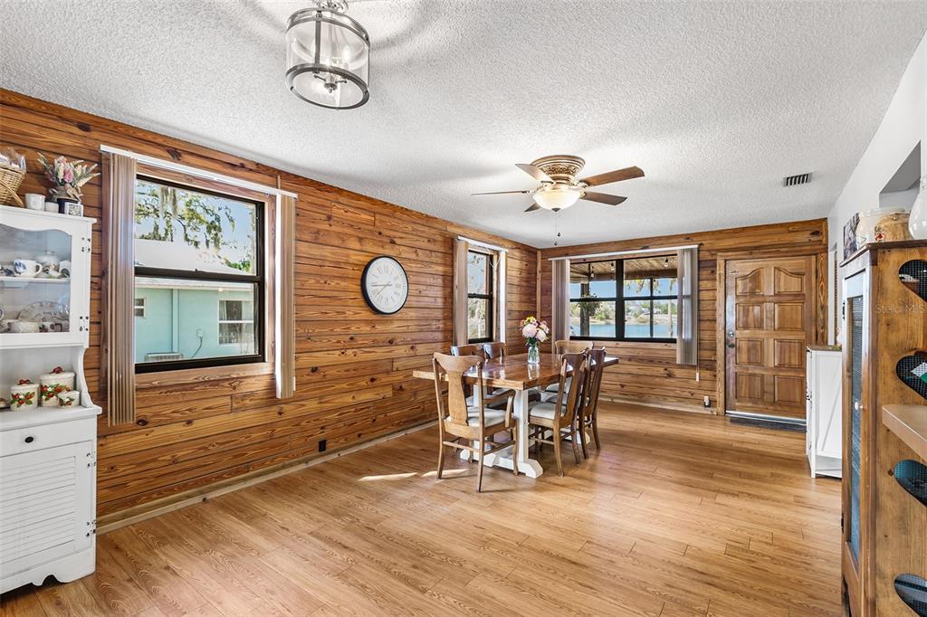 1233 St Anne Shrine Road Lake Wales, FL 33898 - Photo 7 of 47 a view of a livingroom with furniture and chandelier fan