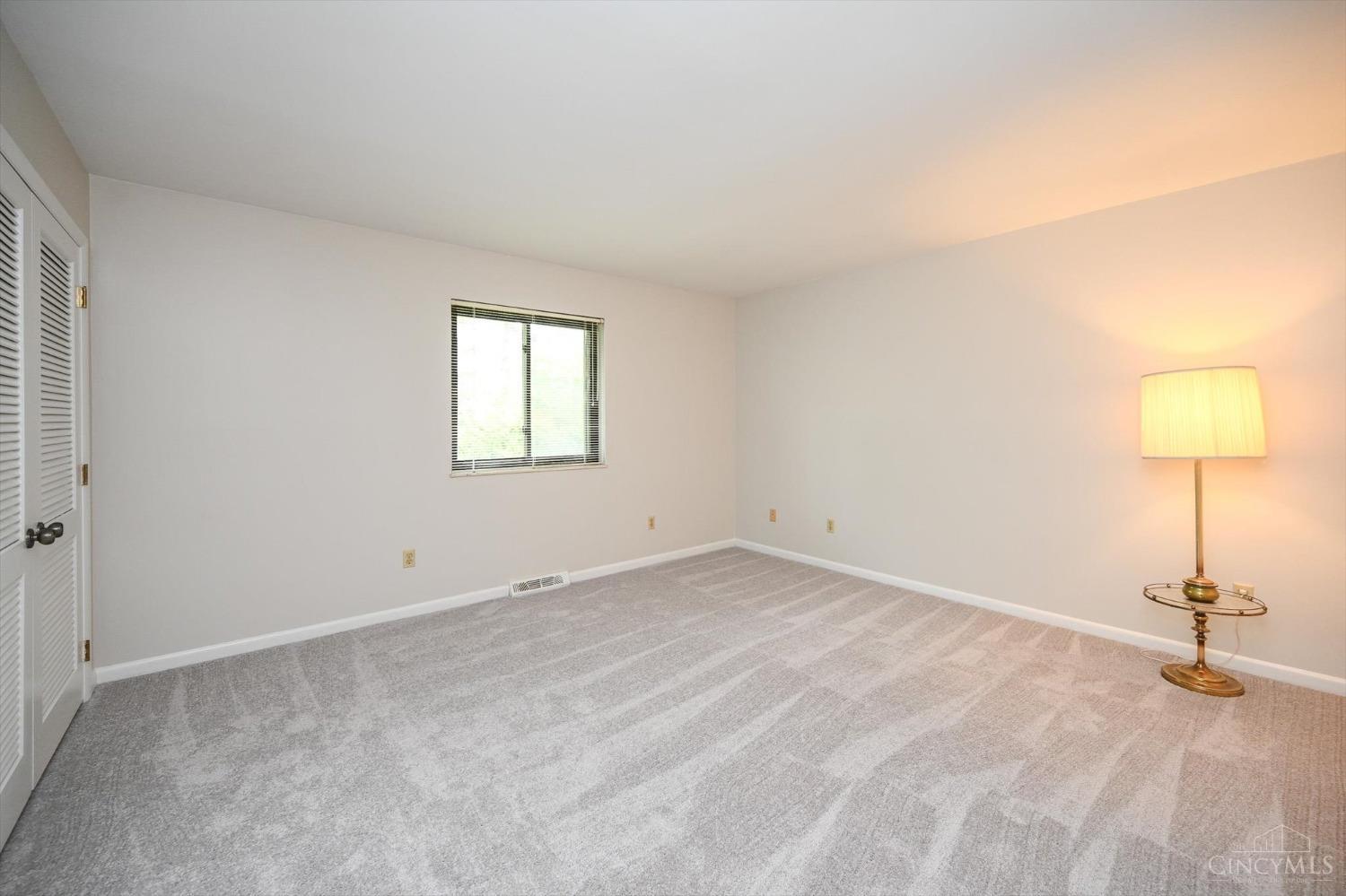 8290 Fields Ertel Road Mason, OH 45040 - Photo 26 of 36