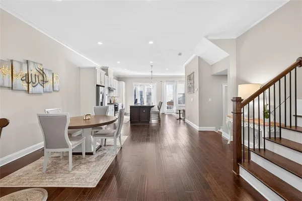 $635,000 | 7012 Seneca Court, Roswell, GA 30076