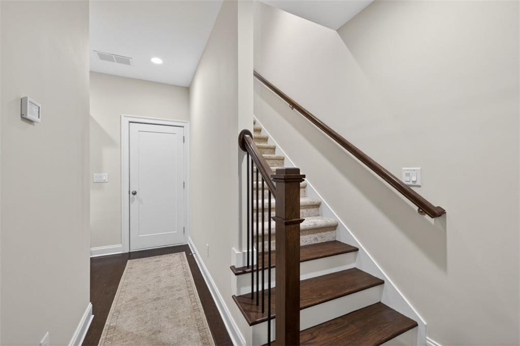 7012 Seneca Court Roswell, GA 30076 - Photo 44 of 65