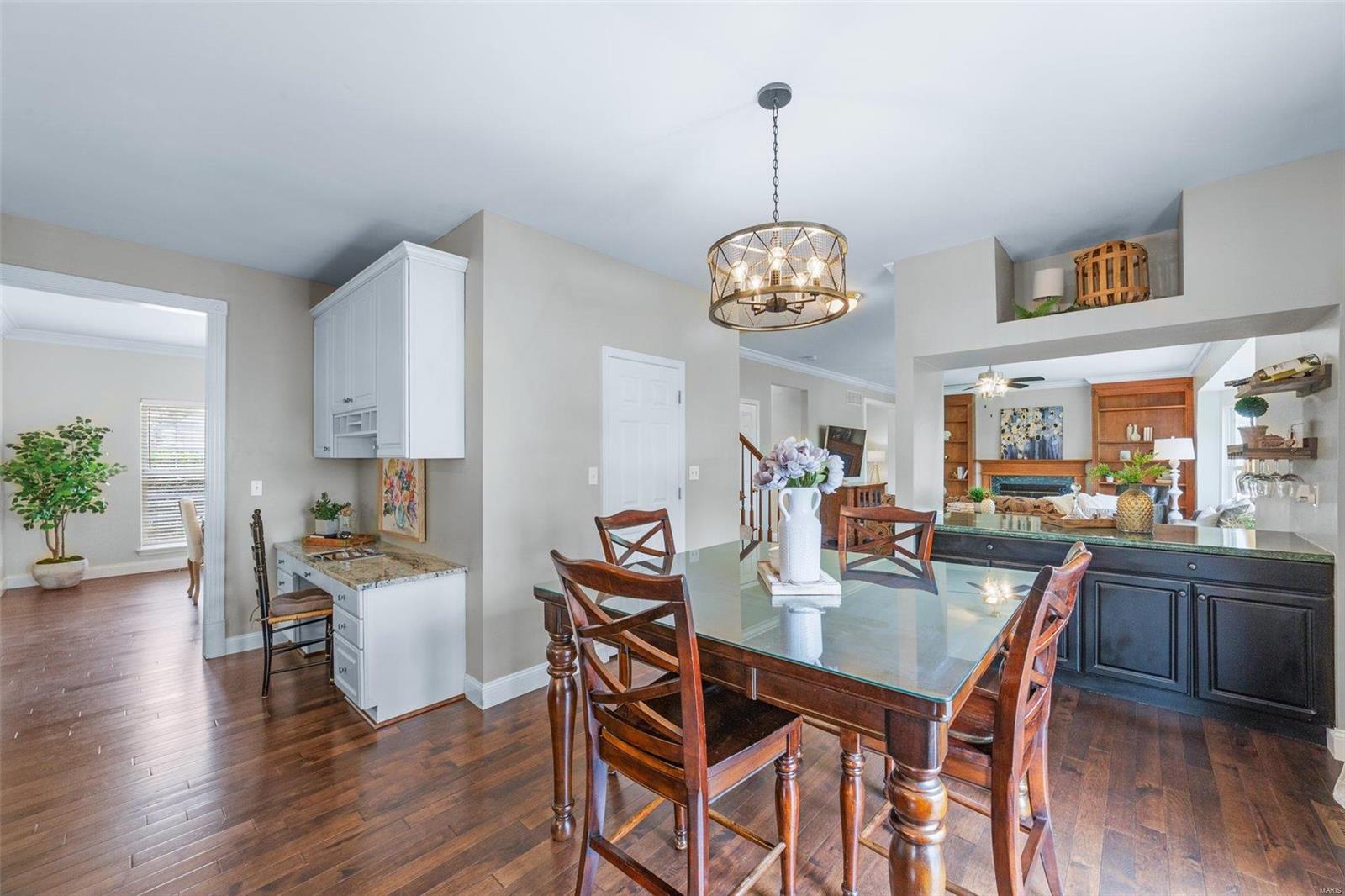 606 Castle Ridge Drive Ballwin, MO 63021 - Photo 15 of 66 Gallery Image 15
