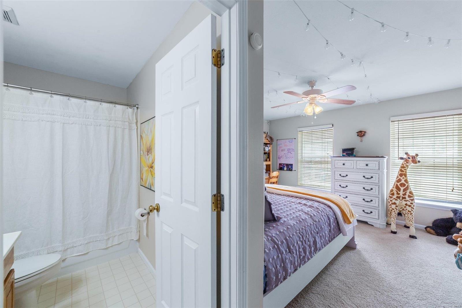 606 Castle Ridge Drive Ballwin, MO 63021 - Photo 26 of 66 Gallery Image 26