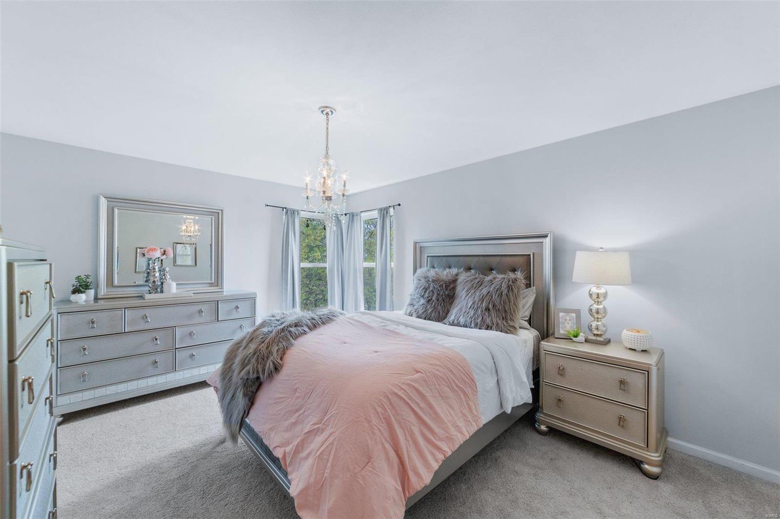 606 Castle Ridge Drive Ballwin, MO 63021 - Photo 28 of 66 Gallery Image 28