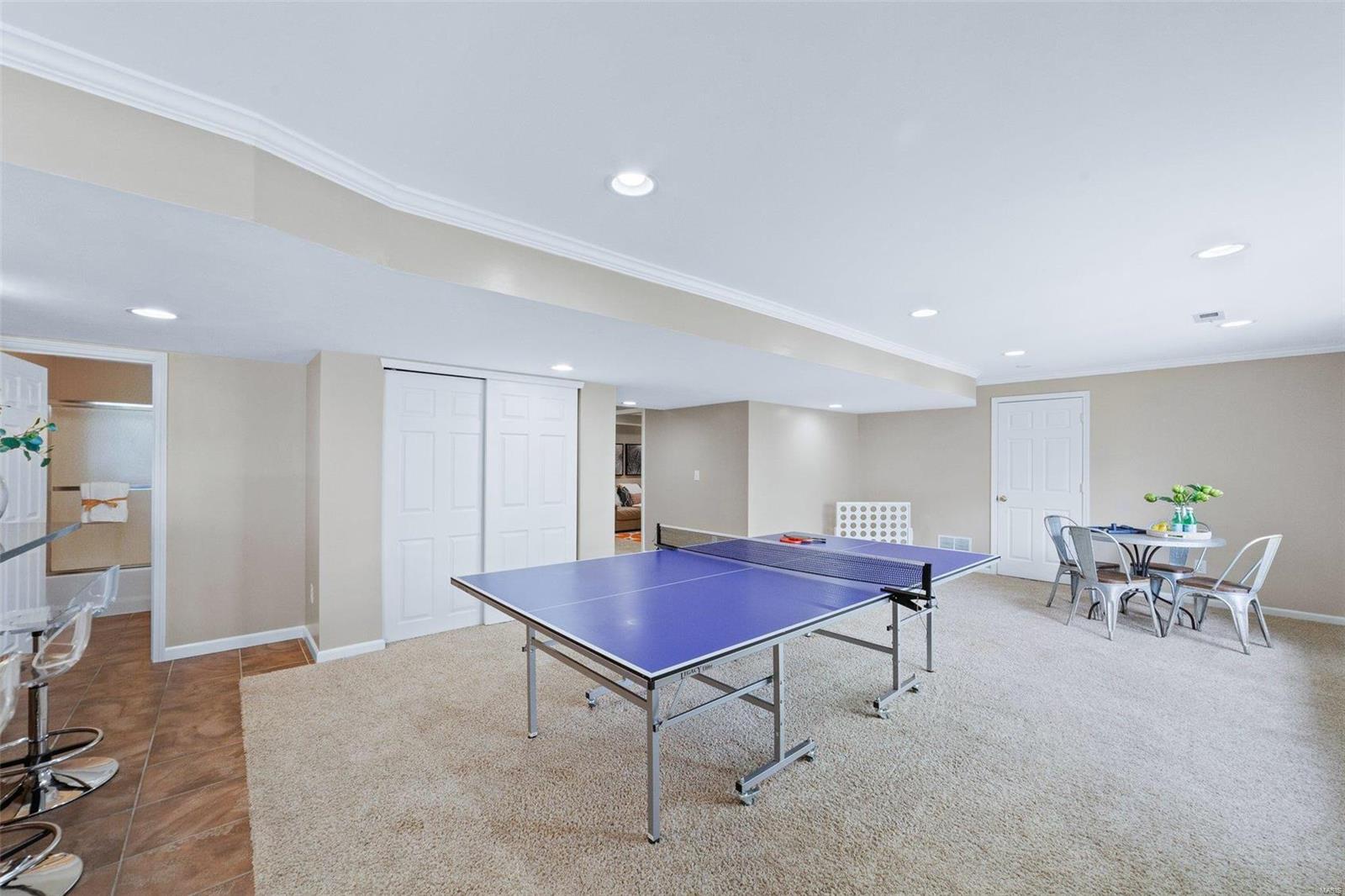 606 Castle Ridge Drive Ballwin, MO 63021 - Photo 44 of 66 Gallery Image 44