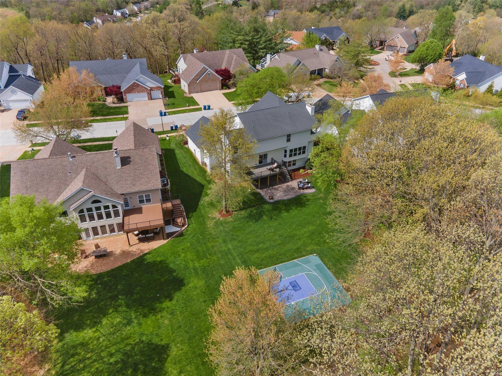 606 Castle Ridge Drive Ballwin, MO 63021 - Photo 51 of 66 Gallery Image 51