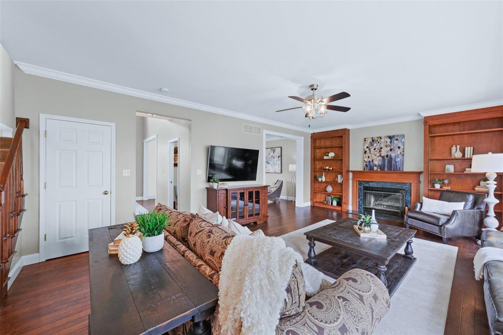 606 Castle Ridge Drive Ballwin, MO 63021 - Photo 9 of 66 Gallery Image 9