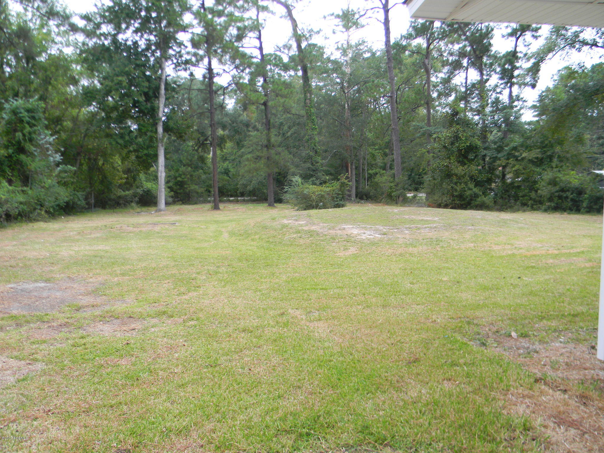 804 3rd Street West Hampton, SC 29924 - Photo 13 of 14 804 Third St Hampton SC 014