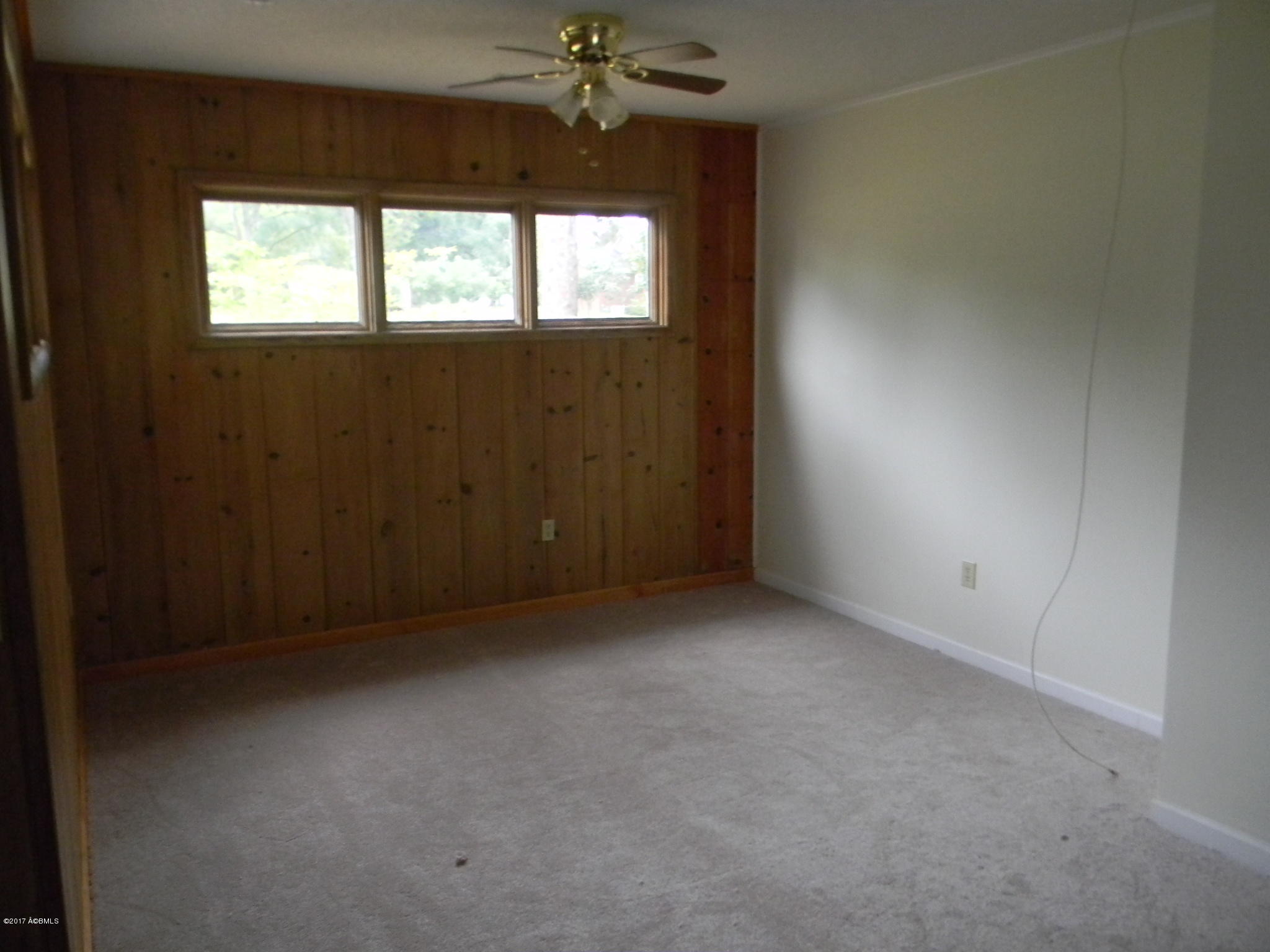 804 3rd Street West Hampton, SC 29924 - Photo 2 of 14 804 Third St Hampton SC 001