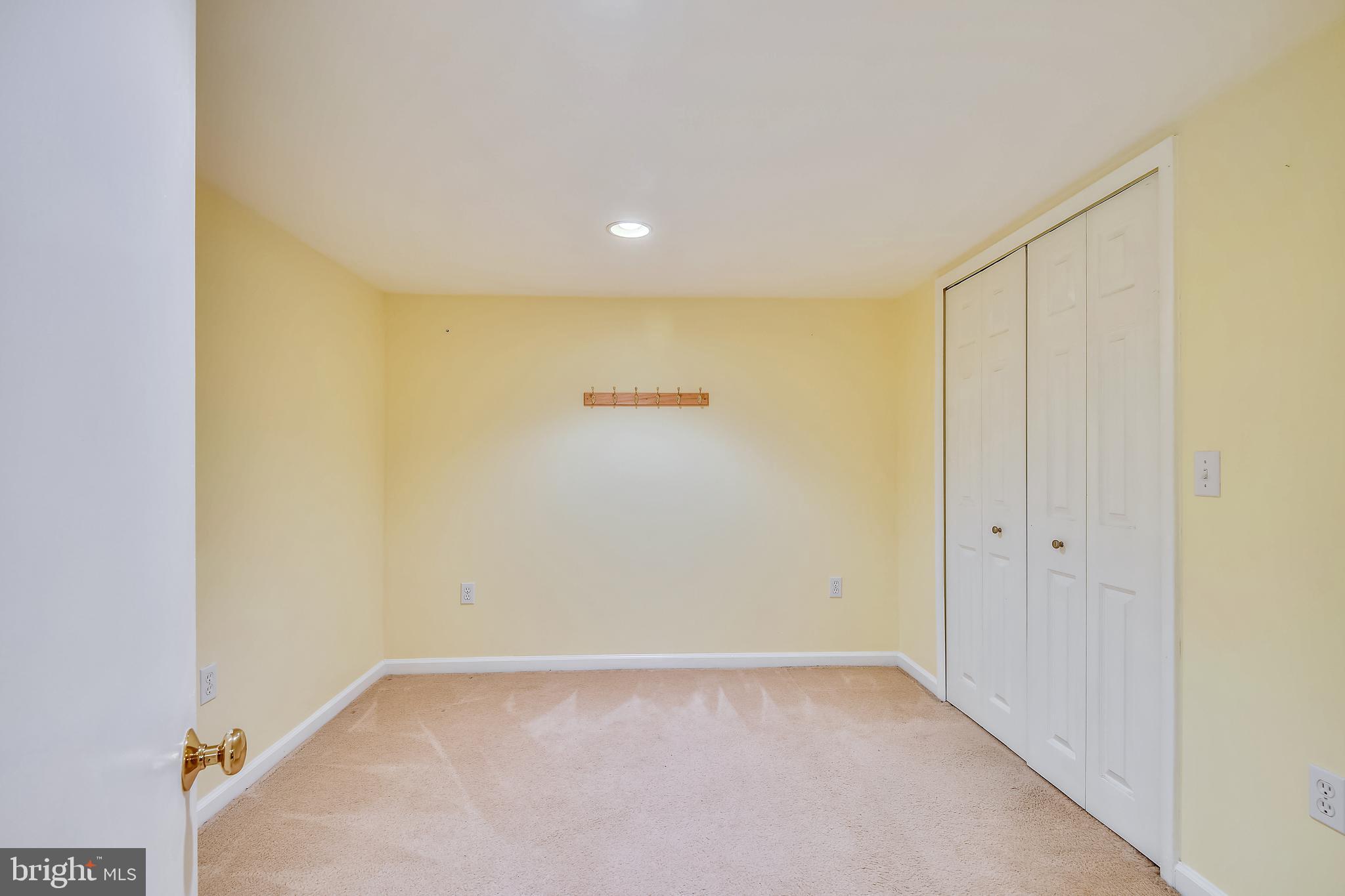 552 Sunset Knoll Road Pasadena, MD 21122 - Photo 27 of 36