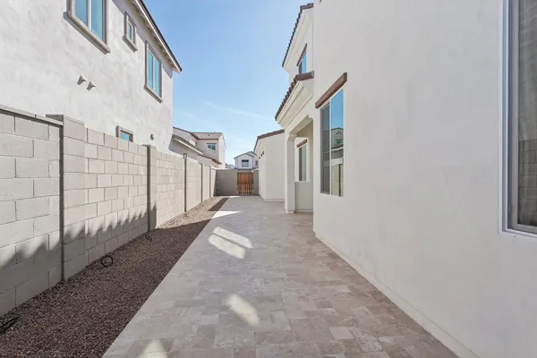 $3,600 | 26423 North 23rd Avenue, Phoenix, AZ 85085