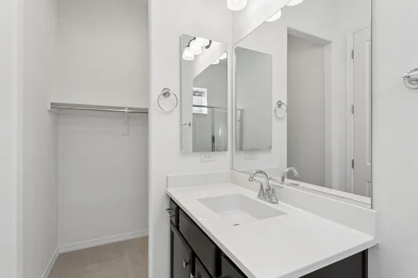 $3,600 | 26423 North 23rd Avenue, Phoenix, AZ 85085