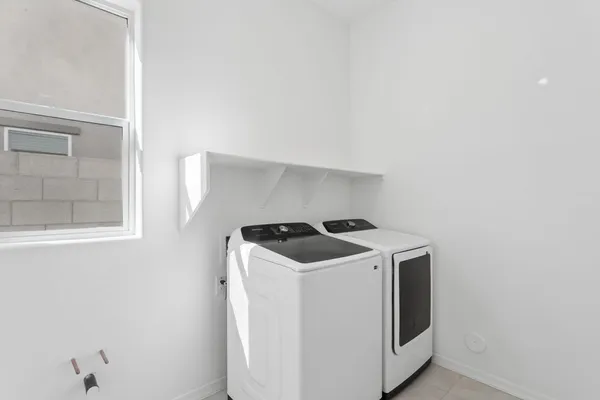 $3,600 | 26423 North 23rd Avenue, Phoenix, AZ 85085