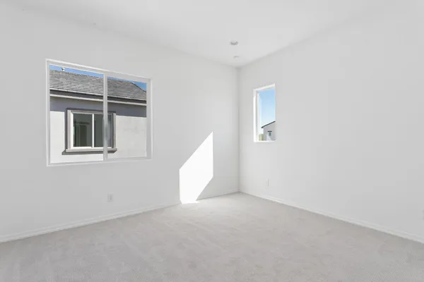 $3,600 | 26423 North 23rd Avenue, Phoenix, AZ 85085