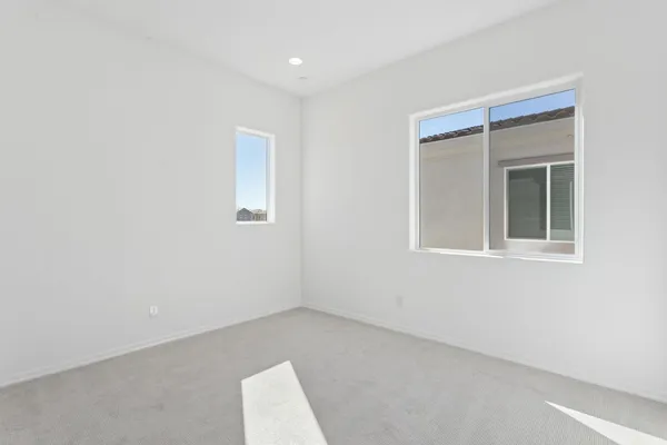 $3,600 | 26423 North 23rd Avenue, Phoenix, AZ 85085