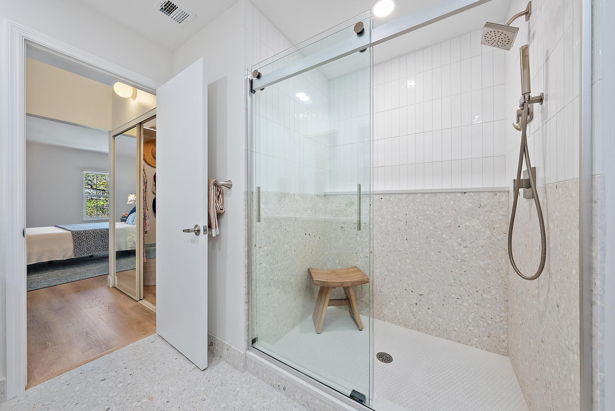 605 Ocean Dunes Circle Jupiter, FL 33477 - Photo 21 of 51 Primary Bath