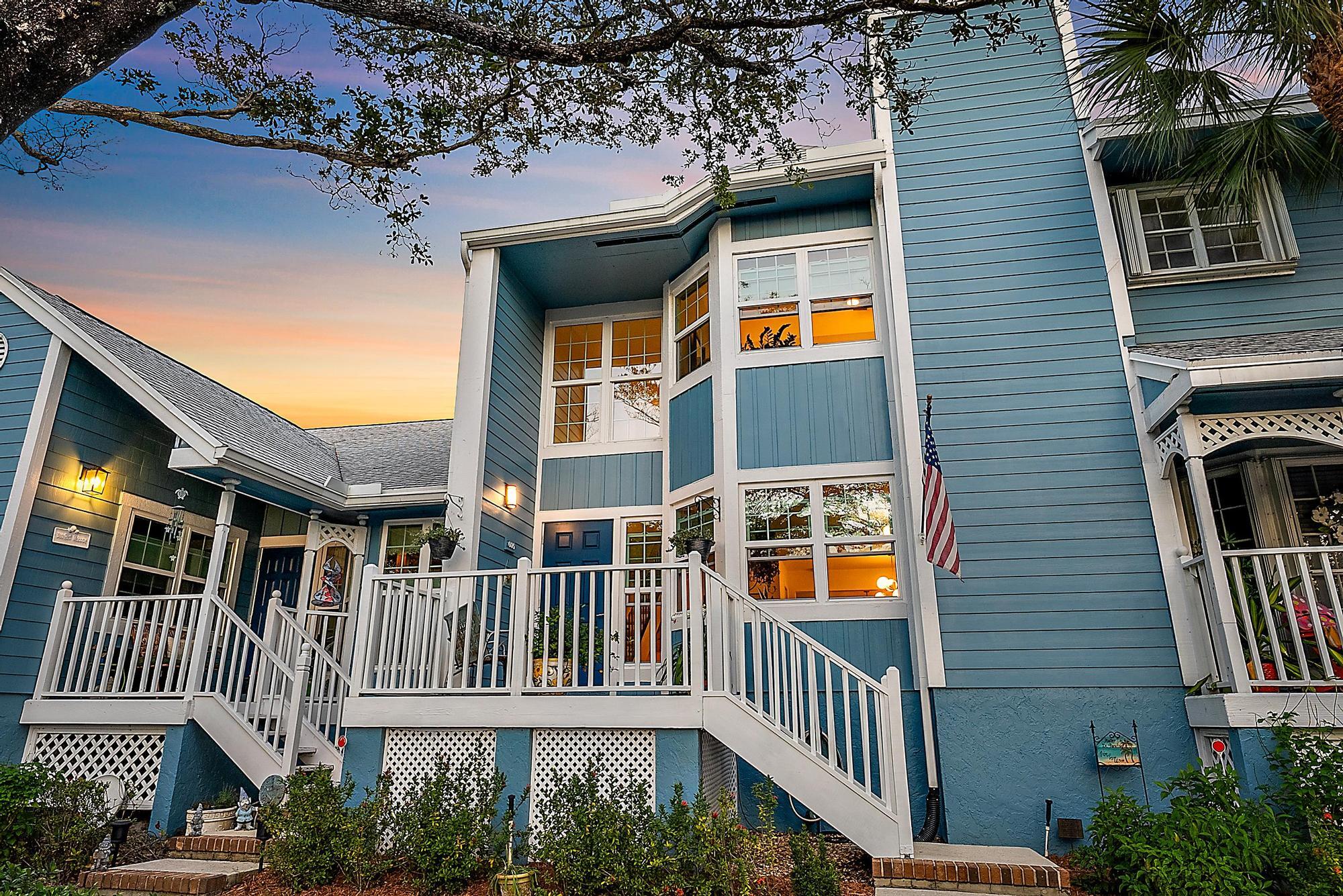 605 Ocean Dunes Circle Jupiter, FL 33477 - Photo 27 of 51 Front Exterior