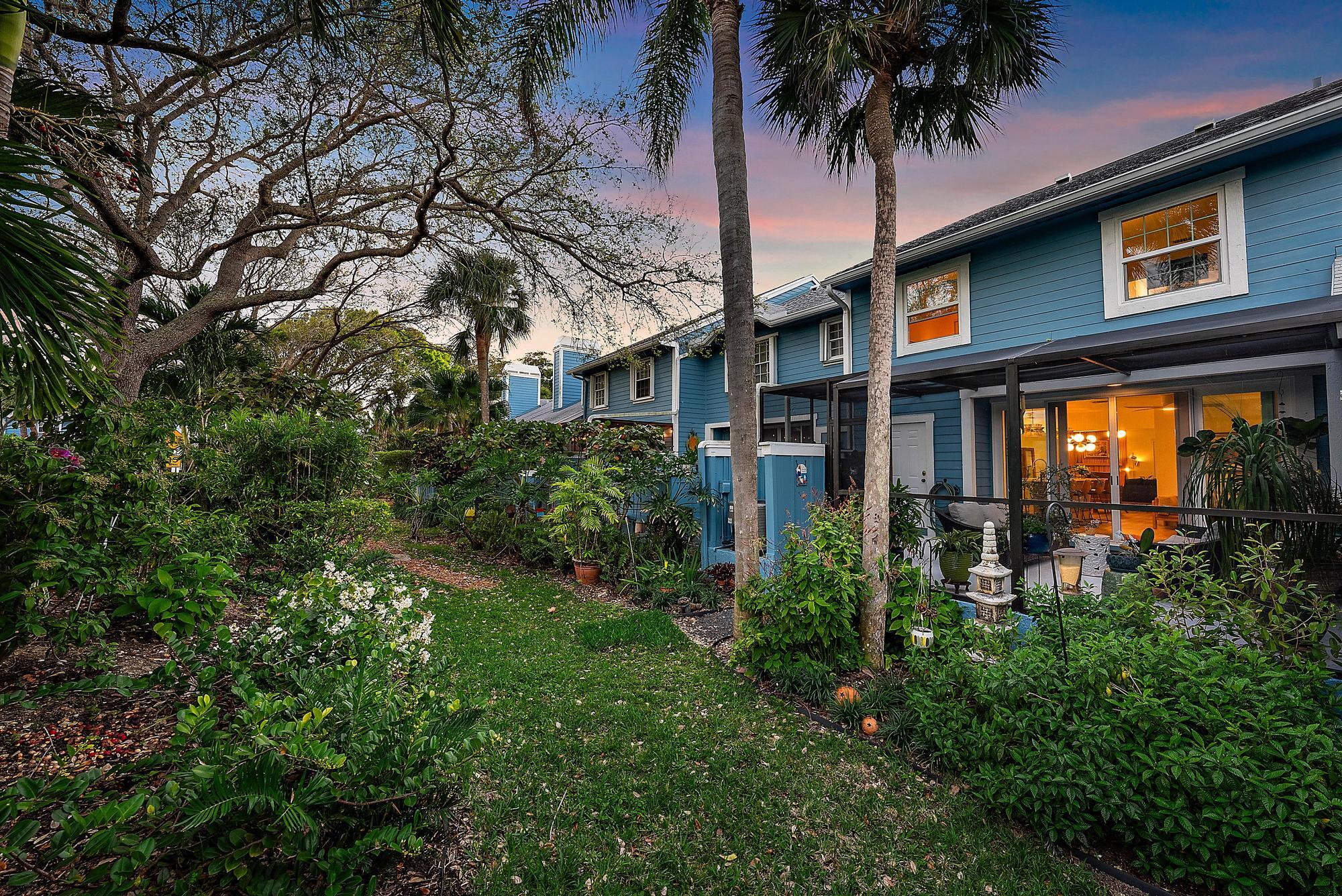 605 Ocean Dunes Circle Jupiter, FL 33477 - Photo 29 of 51 Back Exterior