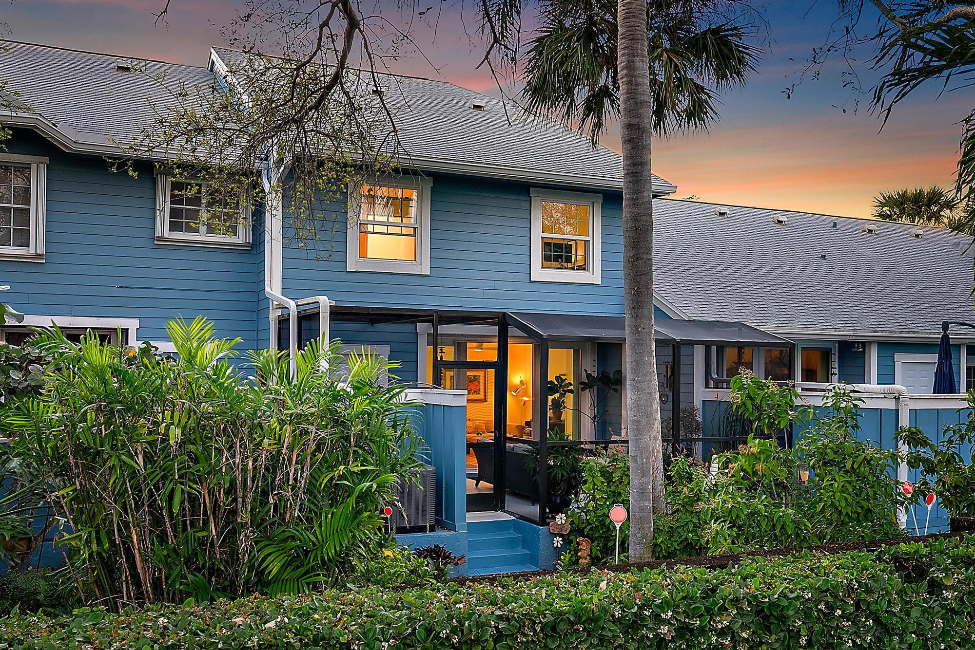 605 Ocean Dunes Circle Jupiter, FL 33477 - Photo 31 of 51 Back Exterior