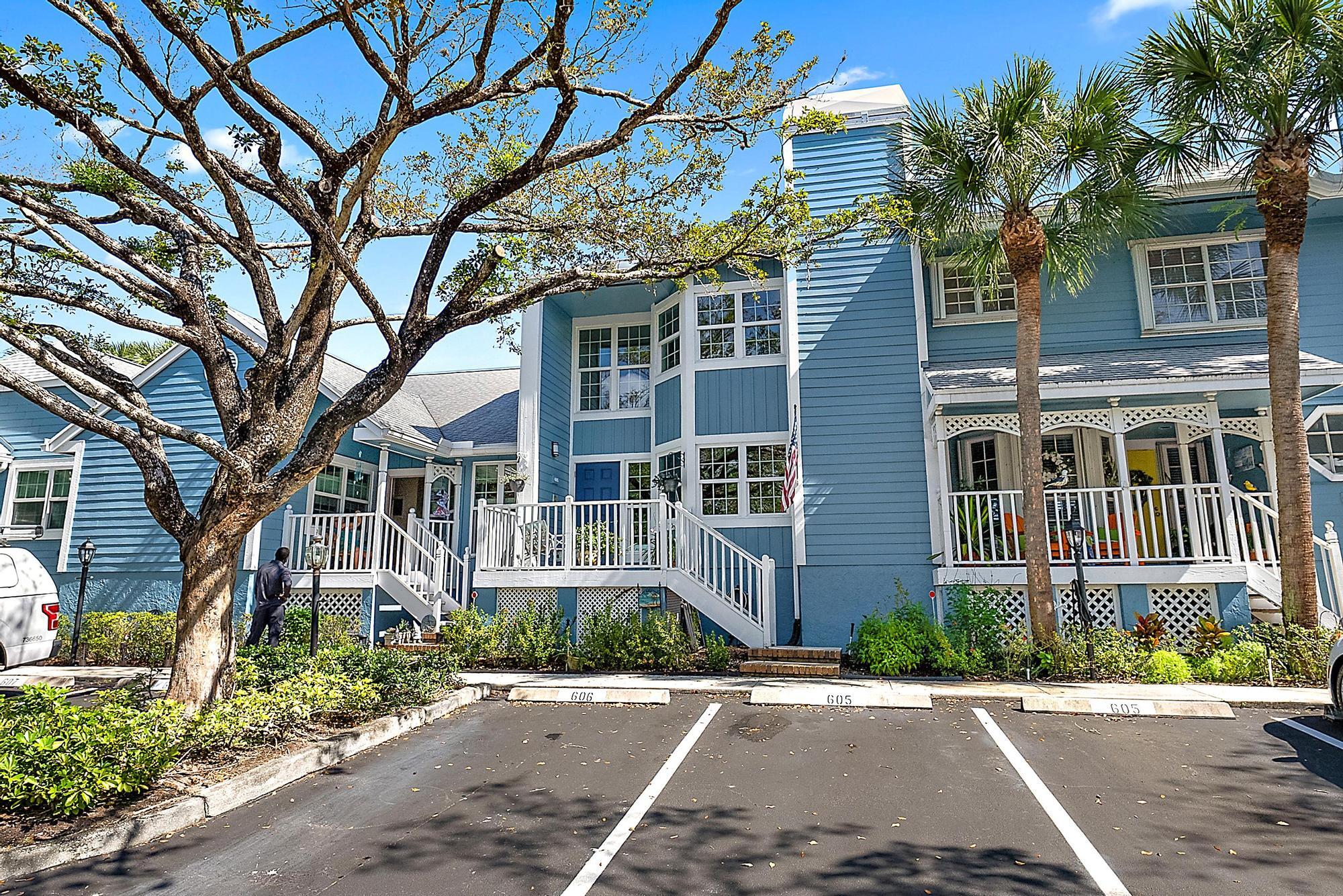 605 Ocean Dunes Circle Jupiter, FL 33477 - Photo 36 of 51 Front Exterior