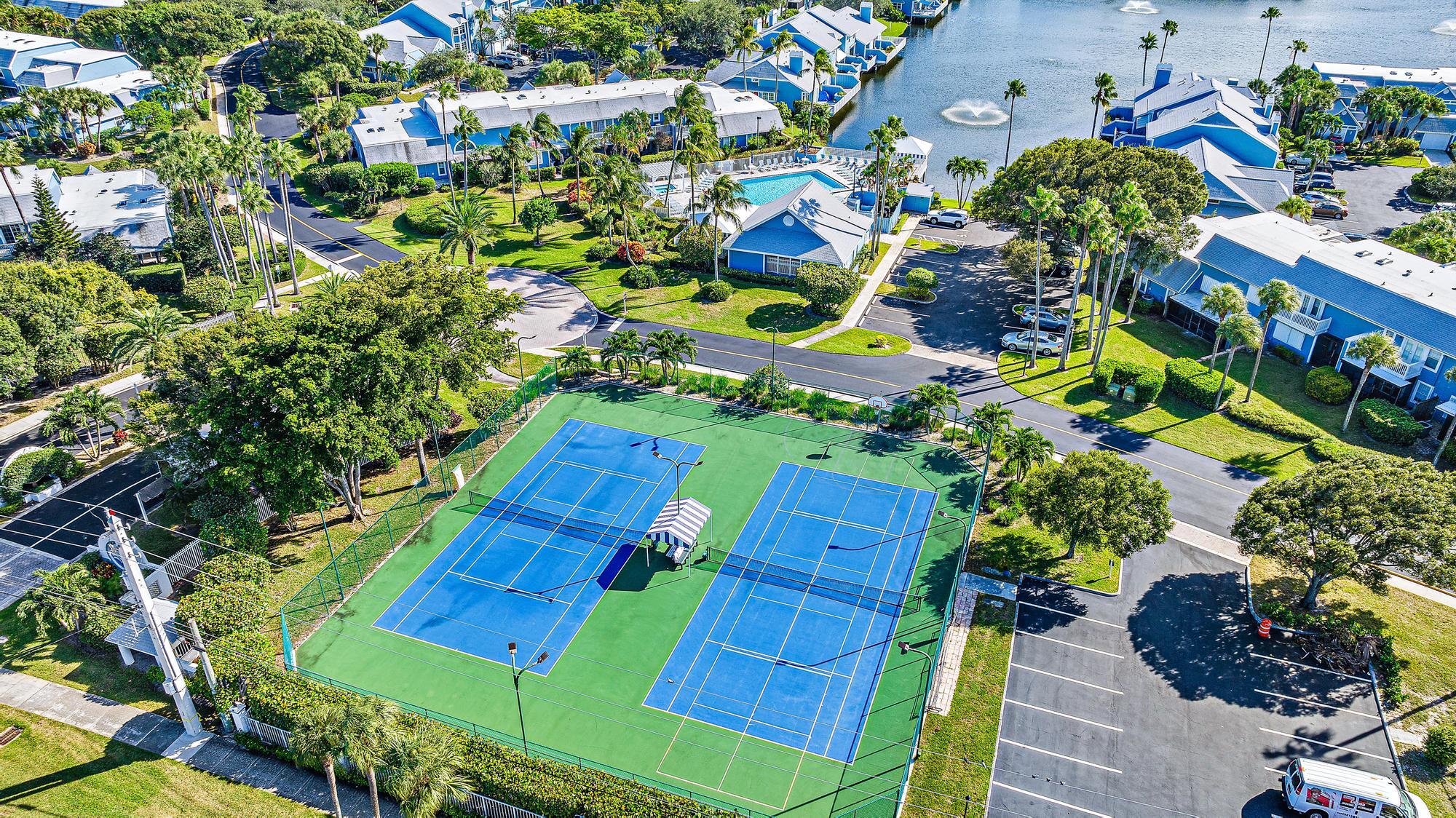 605 Ocean Dunes Circle Jupiter, FL 33477 - Photo 48 of 51 Community Tennis