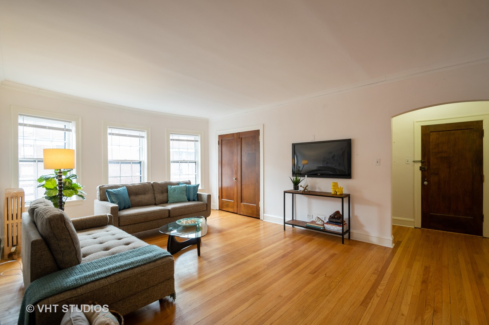 356 Ridge Avenue, Unit 63 Evanston, IL 60202 - Photo 2 of 10