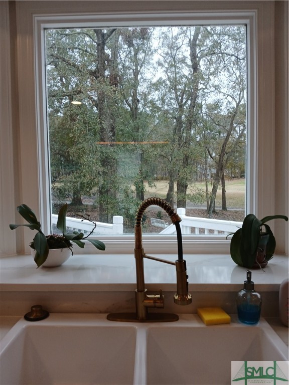 107 Wedgefield Crossing Savannah, GA 31405 - Photo 17 of 40 Kitchen window