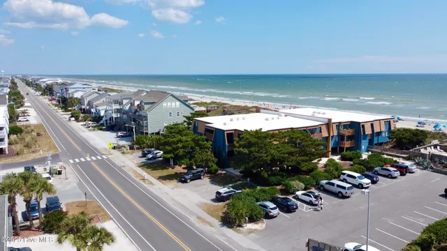 $599,999 | 275 West First Street, Unit 1E, Ocean Isle Beach, NC 28469