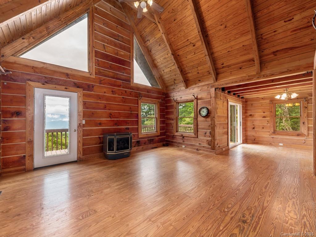 2 Arbor Road Swannanoa, NC 28778 - Photo 5 of 41 Gallery Image 5