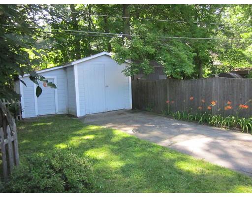 14 Demars Street Maynard, MA 01754 - Photo 5 of 37 Gallery Image 5