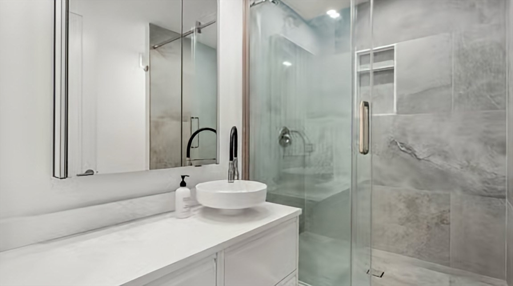 85 East India Row, Unit 41 AB Boston, MA 02110 - Photo 12 of 21