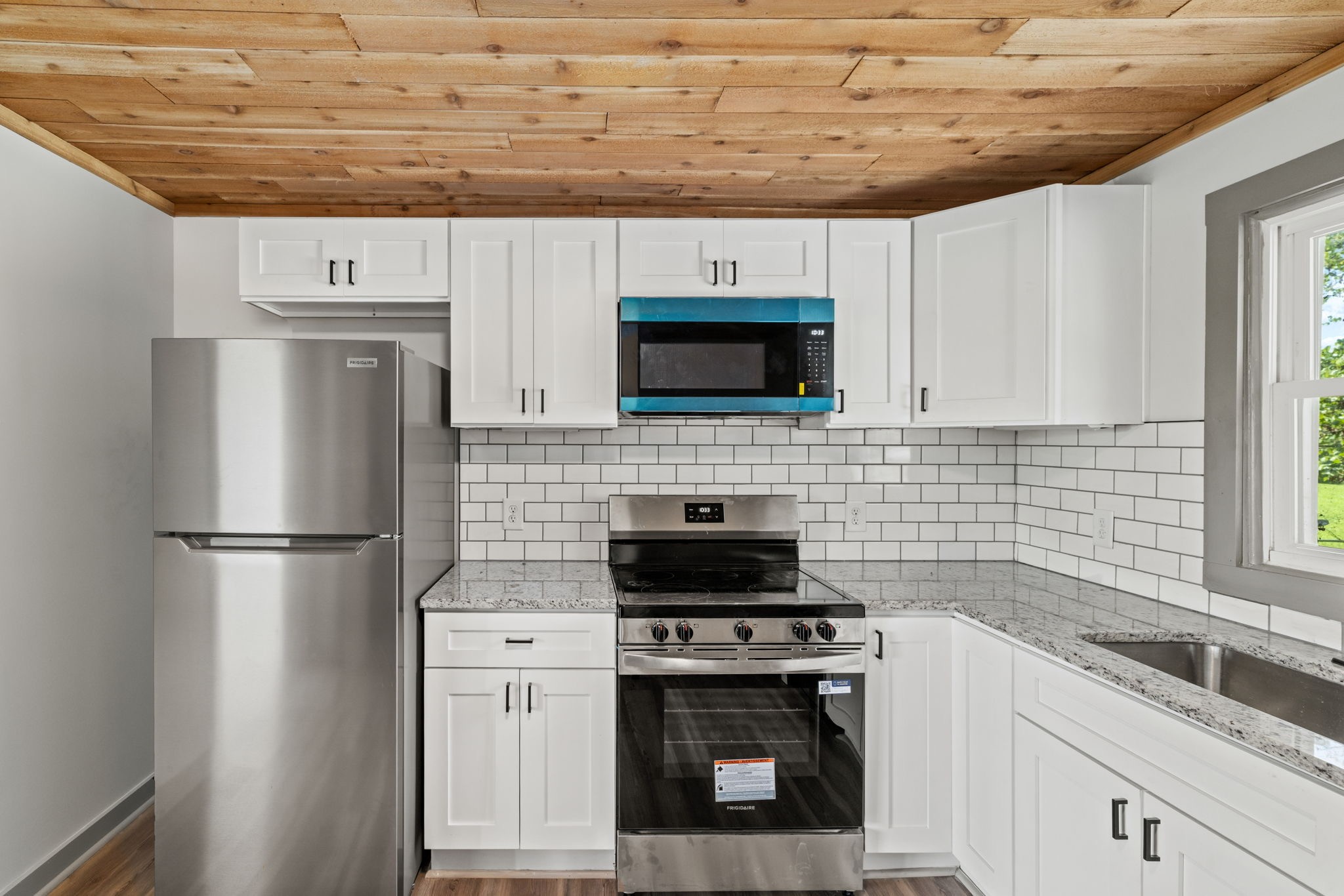 621 Dixon Branch Road Loretto, TN 38469 - Photo 10 of 19 Gallery Image 10