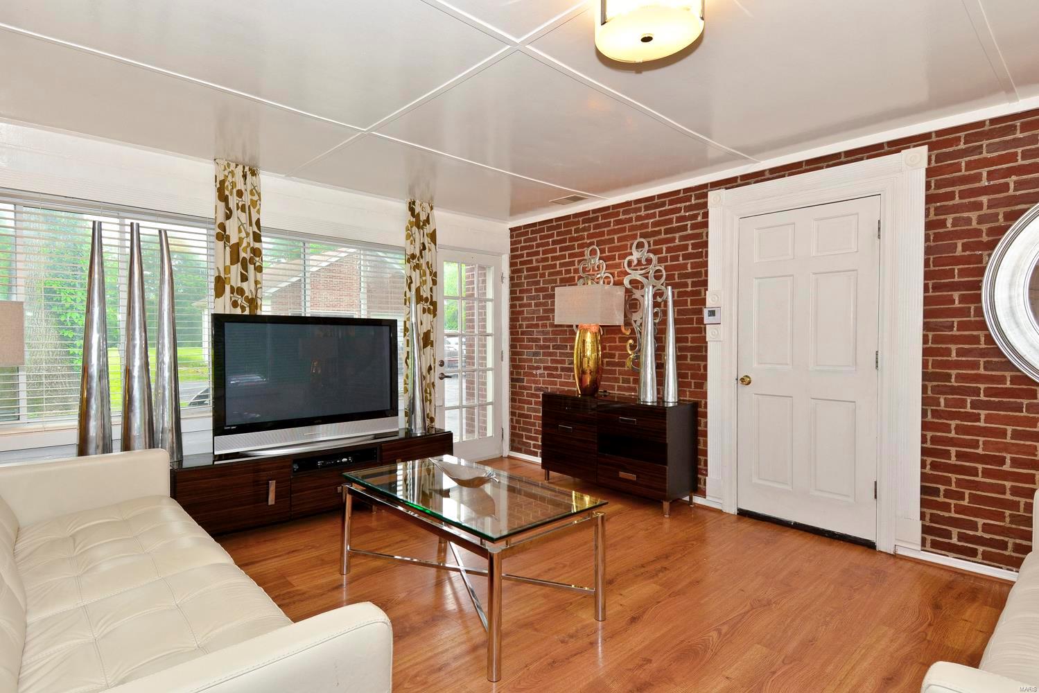 13048 Spanish Pond Road St. Louis, MO 63138 - Photo 14 of 53 Gallery Image 14
