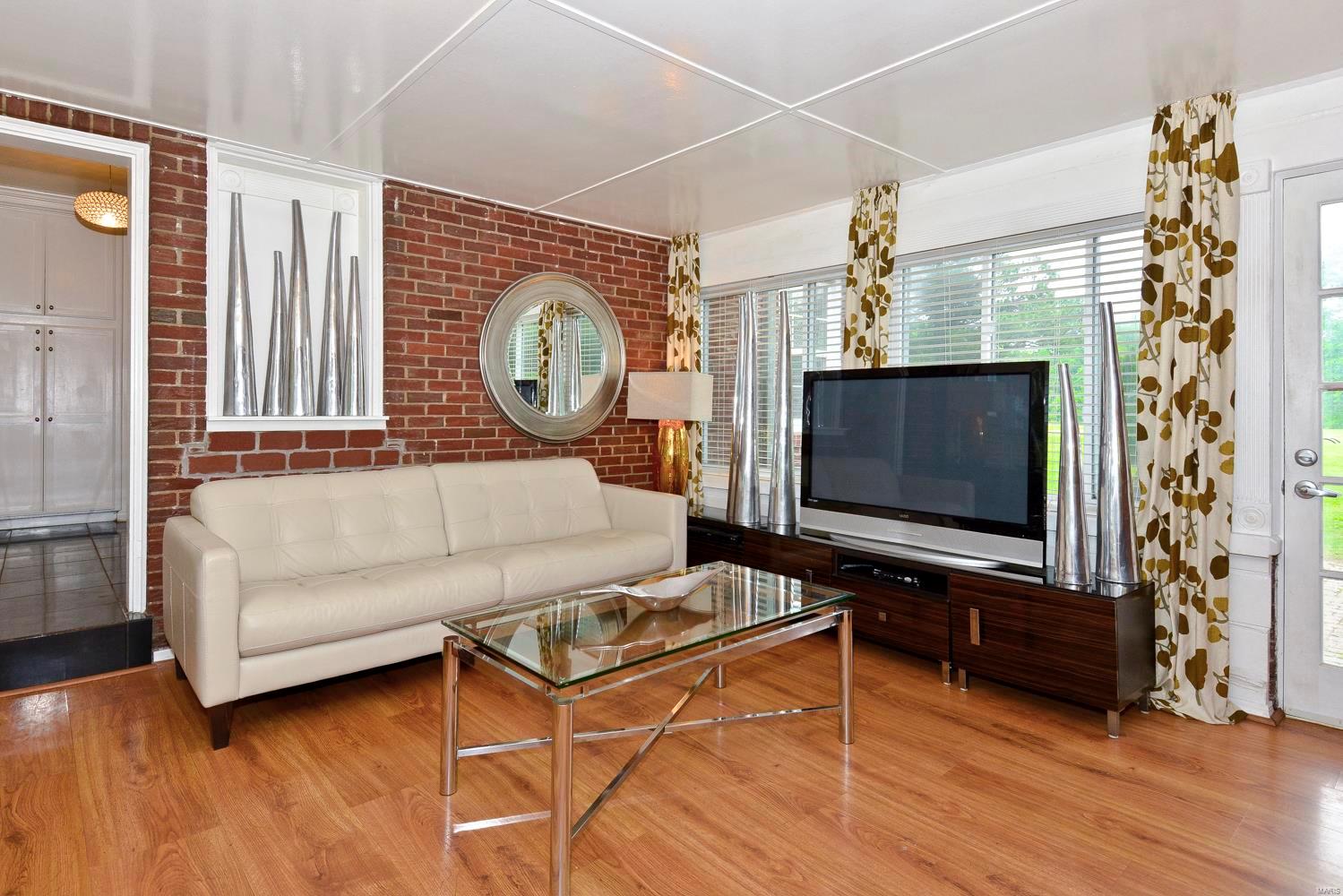 13048 Spanish Pond Road St. Louis, MO 63138 - Photo 15 of 53 Gallery Image 15