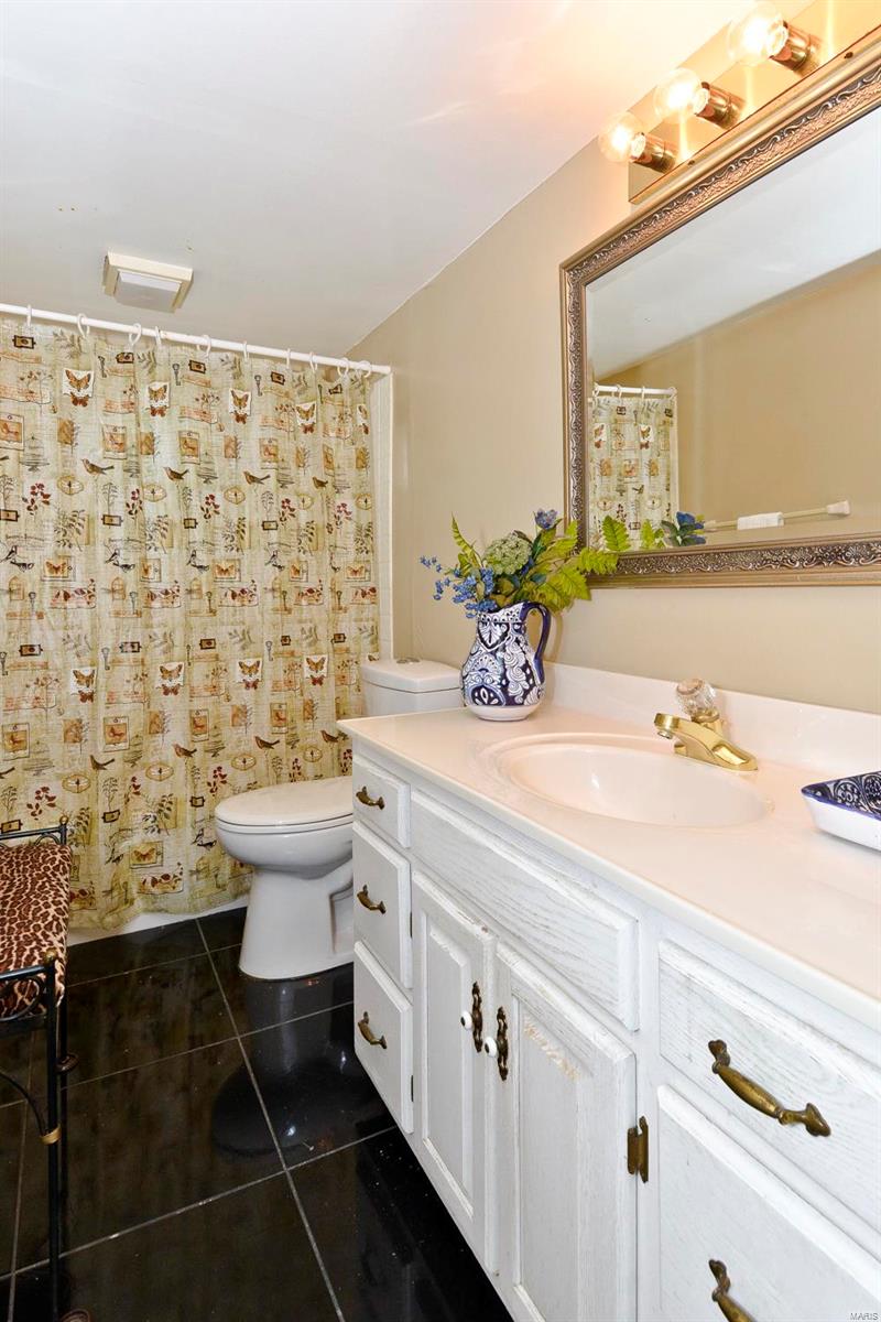 13048 Spanish Pond Road St. Louis, MO 63138 - Photo 26 of 53 Gallery Image 26