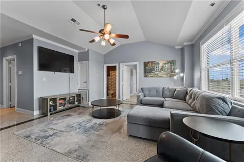 $185,000 | 3456 Cleary Avenue, Unit 507, Metairie, LA 70002