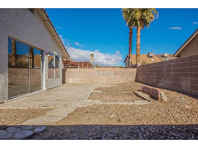 3912 Rive Gauche Street Las Vegas, NV 89115 - Photo 12 of 12 Yard/Garden.