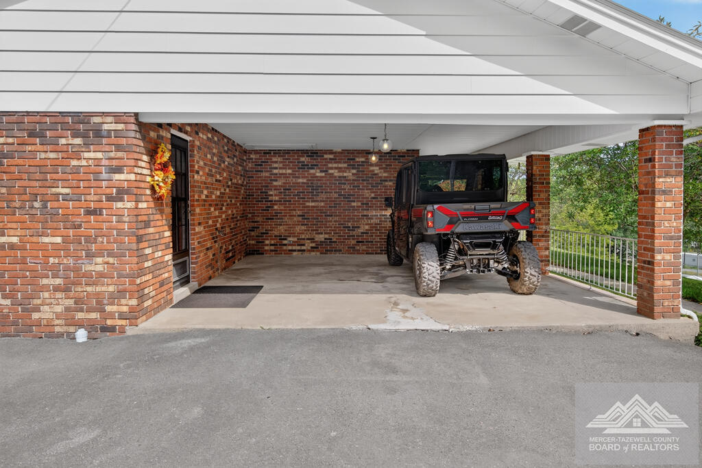 7040 New Hope Road Bluefield, WV 24701 - Photo 64 of 137 Gallery Image 64