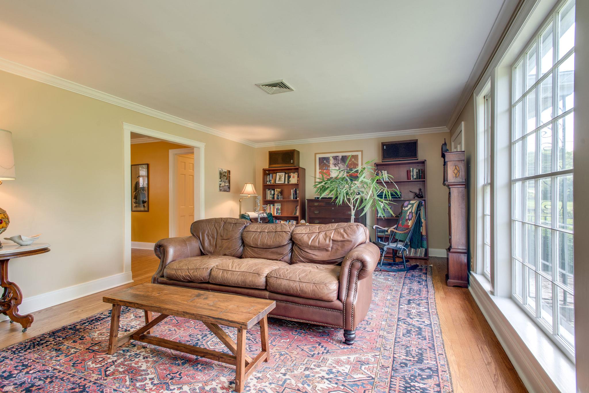 1138 Winding Way Road Nashville, TN 37216 - Photo 15 of 26 Gallery Image 15