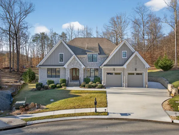 $1,250,000 | 404 Canyon Springs Drive, Hixson, TN 37343