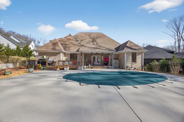 $1,250,000 | 404 Canyon Springs Drive, Hixson, TN 37343