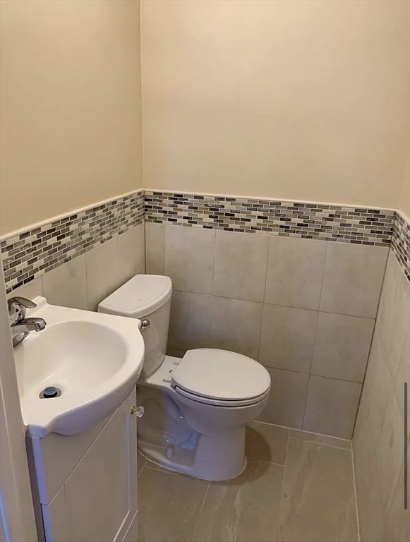 161 Walnut Street, Unit 1 Newton, MA 02460 - Photo 31 of 33