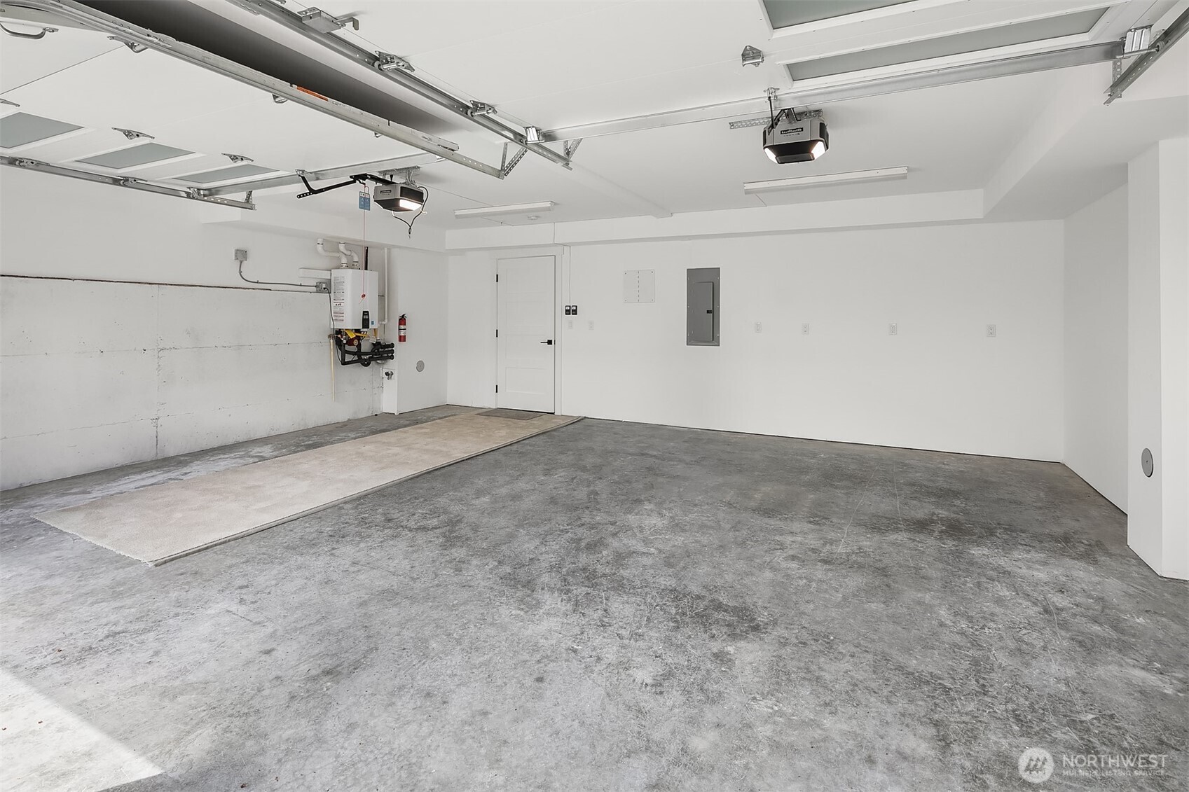 7528 215th Street Southwest, Unit 101 Edmonds, WA 98026 - Photo 23 of 29