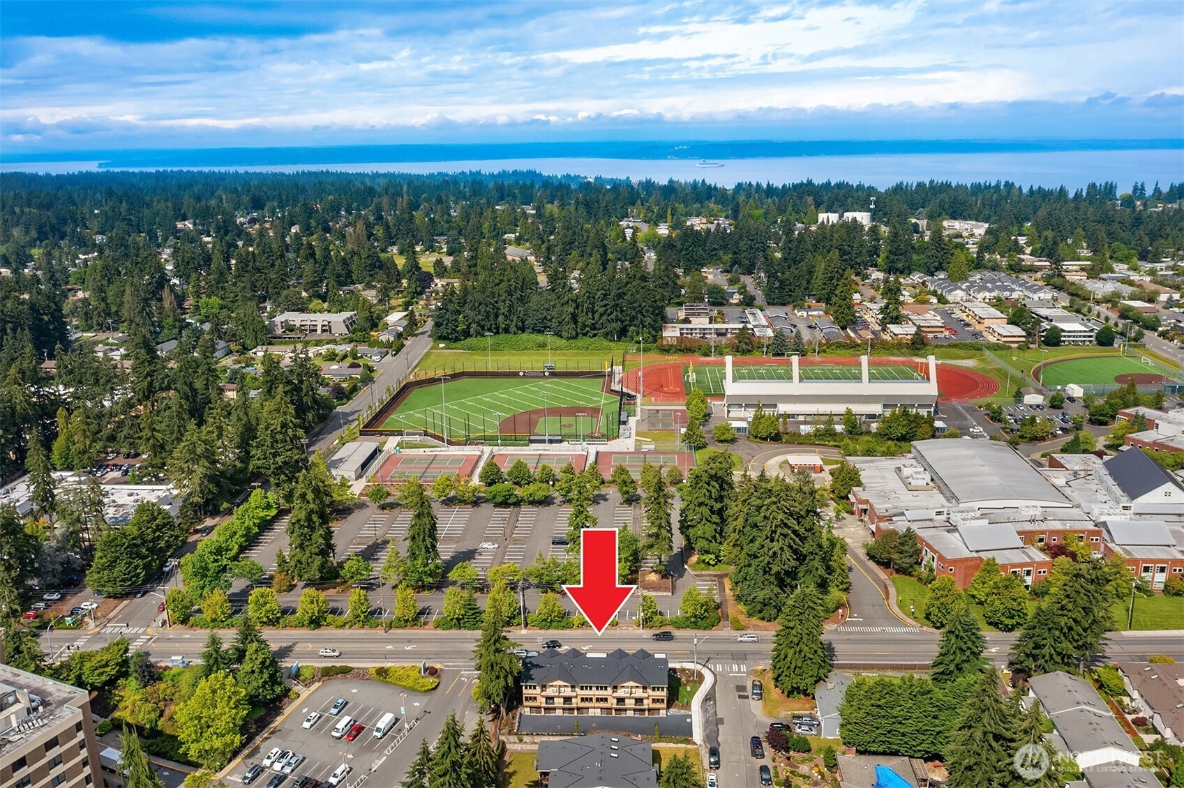 7528 215th Street Southwest, Unit 101 Edmonds, WA 98026 - Photo 3 of 29 a view of a city