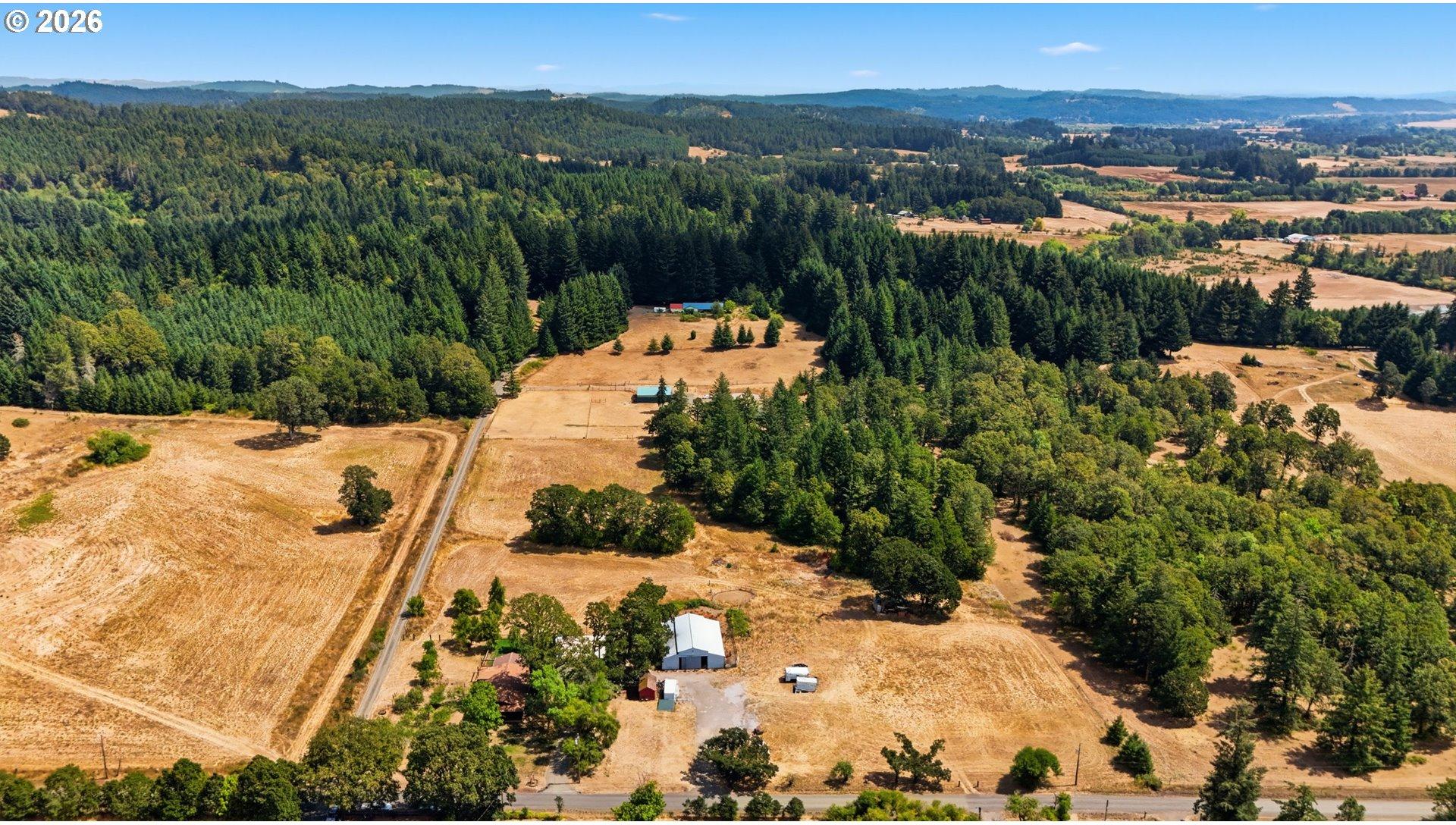 4440 Palmer Road Dallas, OR 97338 - Photo 9 of 48 Gallery Image 9