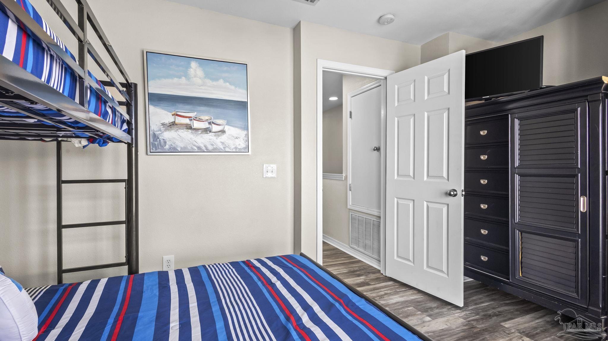16038 Innerarity Point Road, Unit 101 Pensacola, FL 32507 - Photo 25 of 44
